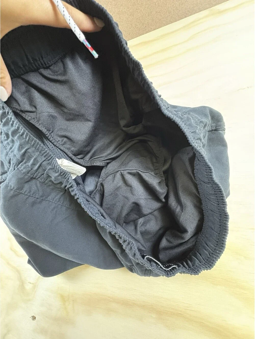 Quiksilver Volley Swim Trunks Mens Large Black Drawstring Surf Beach Swim Shorts